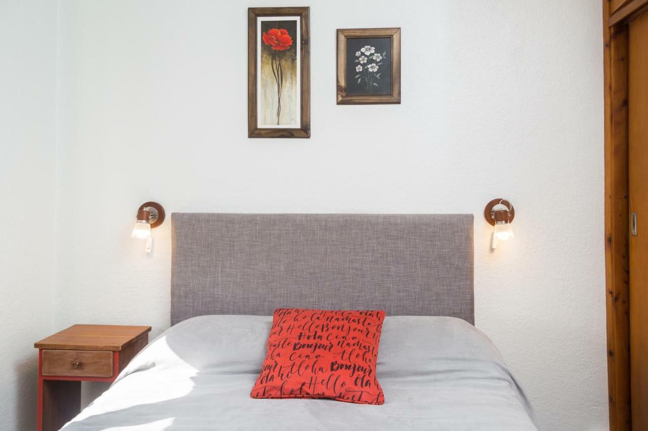 Hostel Los Troncos Сан-Карлос-де-Барилоче Экстерьер фото