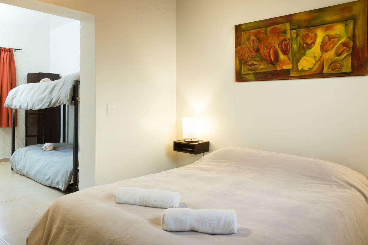 Hostel Los Troncos Сан-Карлос-де-Барилоче Экстерьер фото